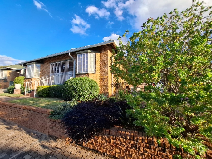 3 Bedroom Property for Sale in Boschdal North West